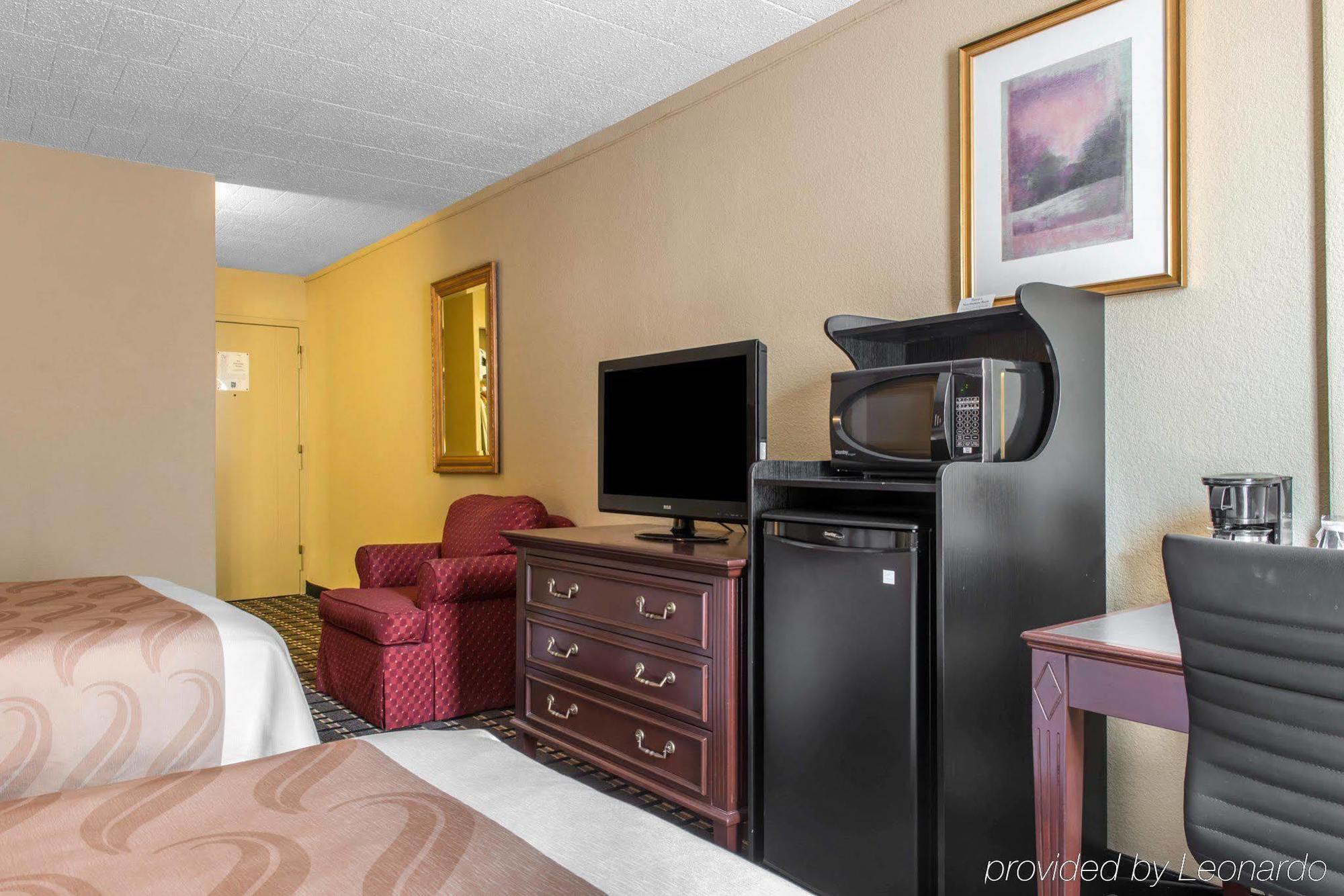 Quality Inn New Kensington Εξωτερικό φωτογραφία