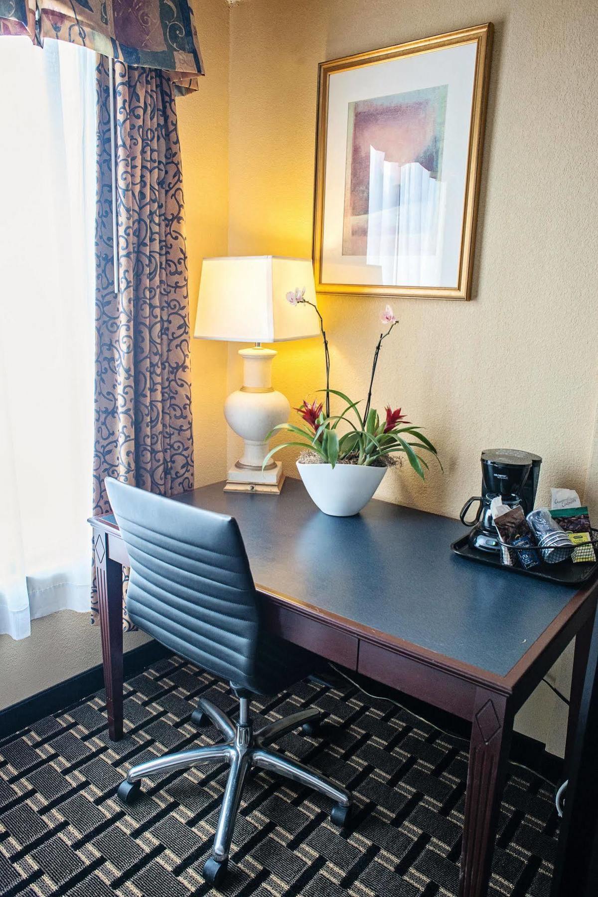 Quality Inn New Kensington Εξωτερικό φωτογραφία